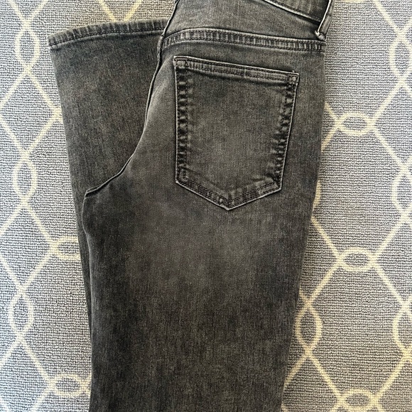 NWT Gap boys size 10 regular grey jeans. Stretch slim fit. - Picture 3 of 3